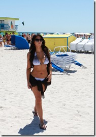 Kim Kardashian in Bikini at the Beach in Miami 3