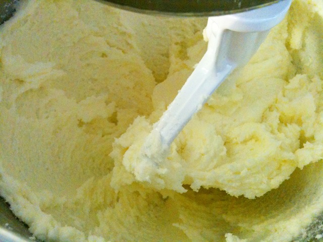 [20100913PoundCake0332.jpg]