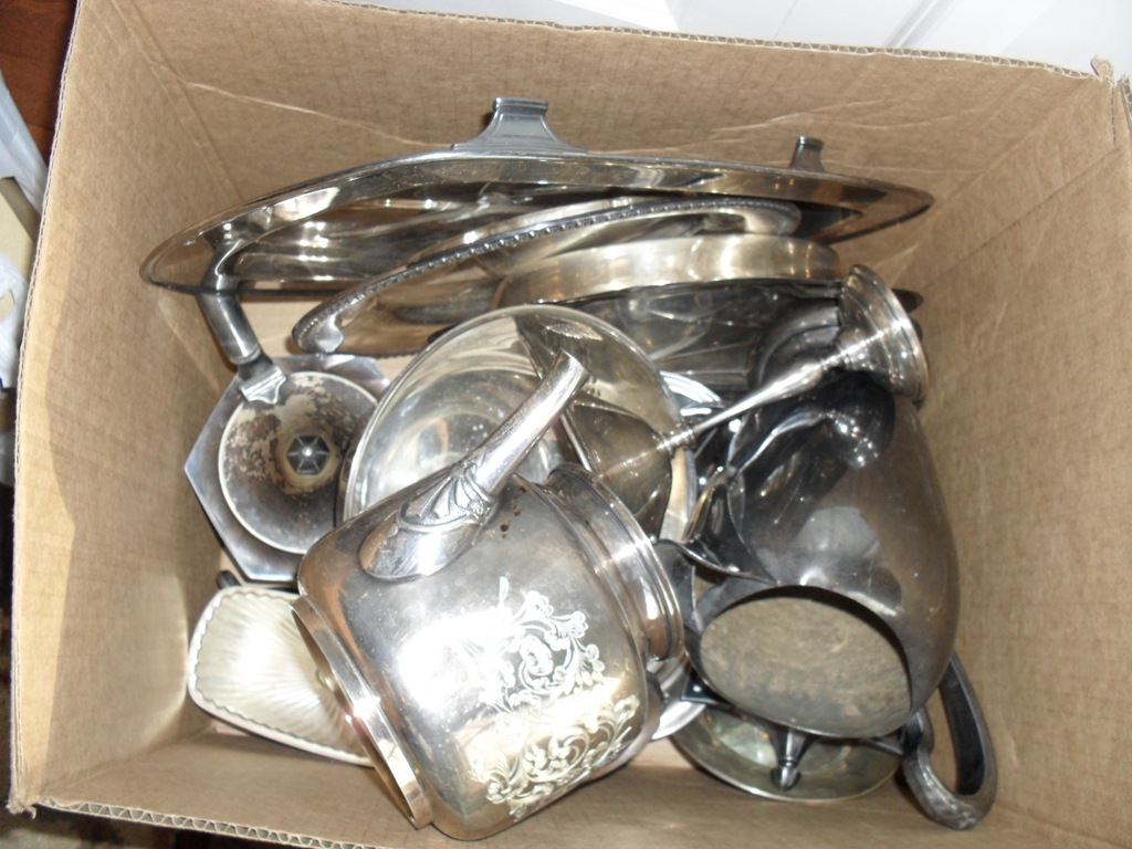 [November auction 005[4].jpg]