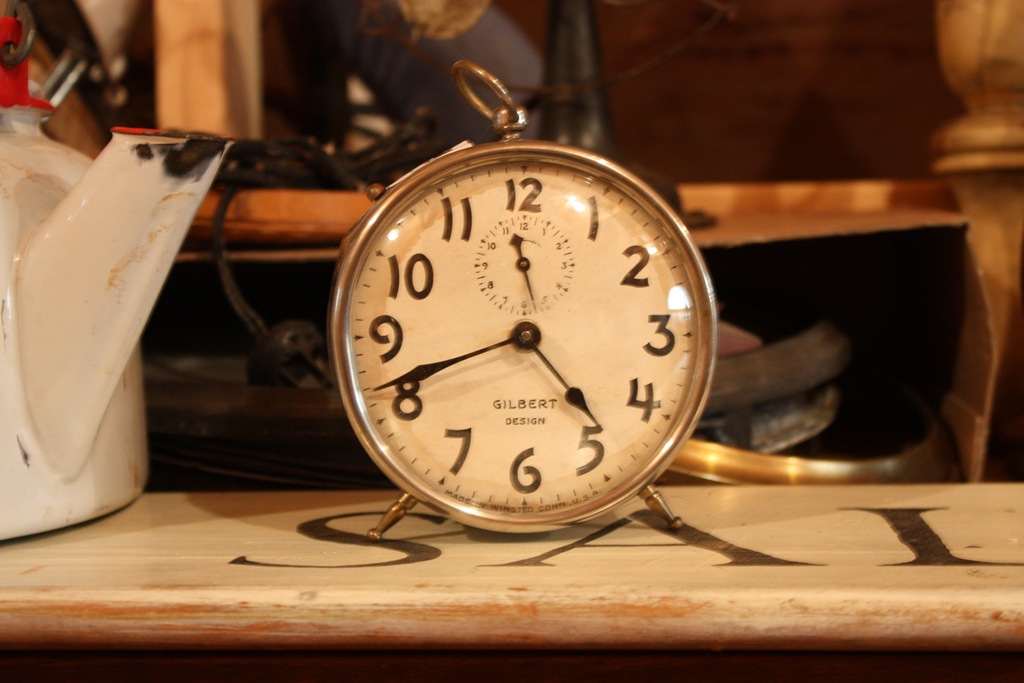 [garage clean up yard sale 043[4].jpg]