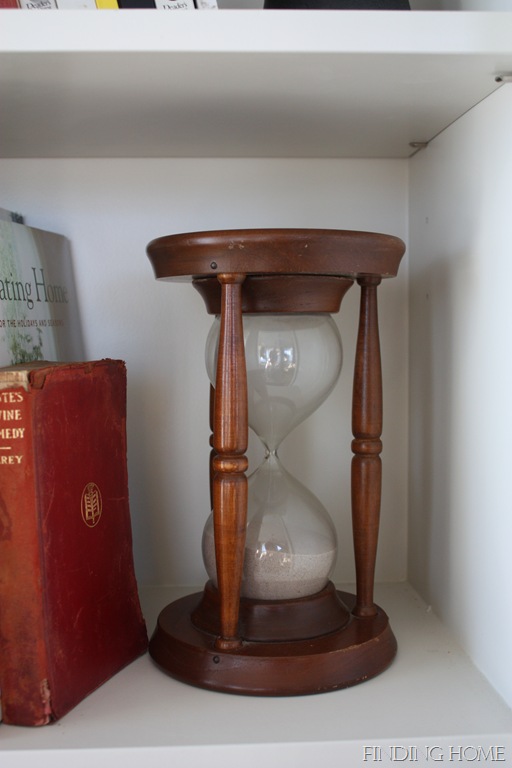 [auction-photos-mirror-jan-2011-0185.jpg]