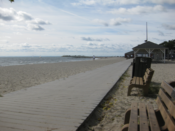 compo_beach.png