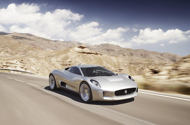 http://lh5.ggpht.com/_4HivugysygY/TKO-dvMjjLI/AAAAAAAABlY/RyLxue2Z8Yw/s800/Jaguar%20C-X75%20concept%203.jpg