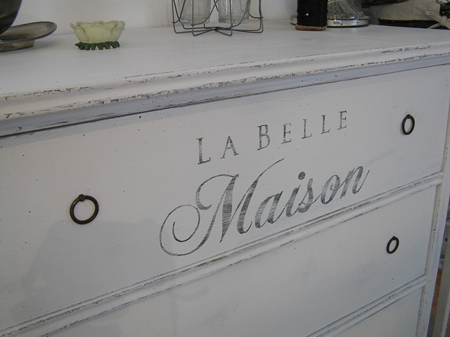 [Byrå Belle Maison närbild[3].jpg]