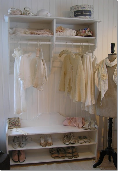 HIMLARUM möbler shabby chic Hatthylla och skohylla shabby chic HIMLARUM möbler shabby chic Hatthylla och skohylla shabby chic