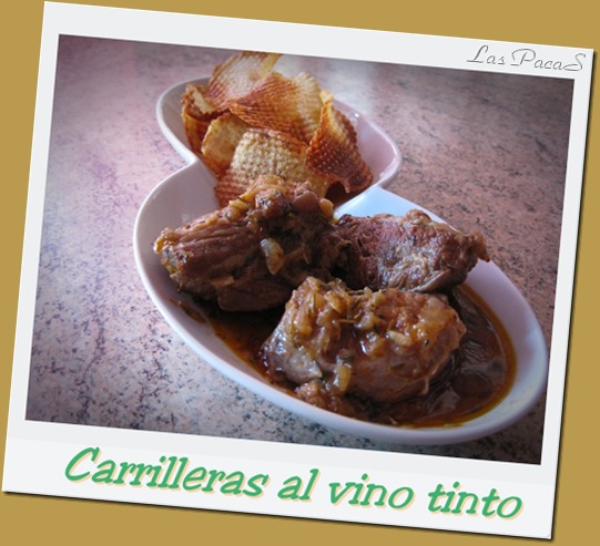 Carrilleras en salsa de vino tinto. Carrilleras en salsa de vino tinto.