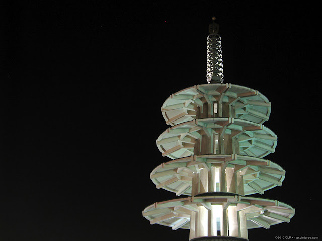 Peace Plaza Pagoda at night