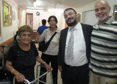 ראש העיר מבקר במרכז יום מלב"ב בבית שמש לקשישים עם ירידה קוגניטיבית , אלצהיימר ודמנציה