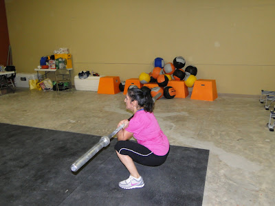 Nice squat.  Just a few months ago, Aida was doing assisted squats with a box!
