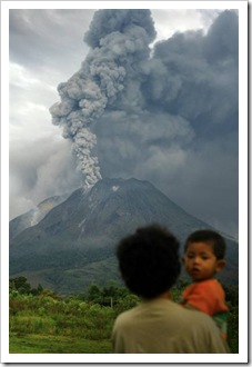 indo-volcano-30082010