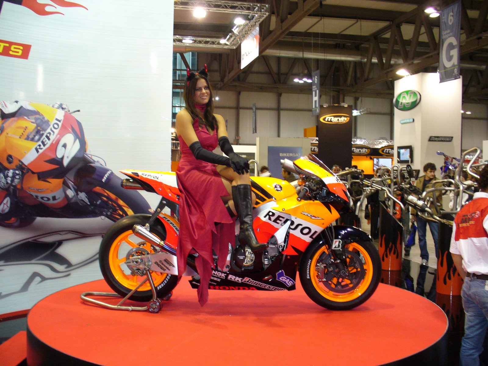 [Pedrosa[7].jpg]