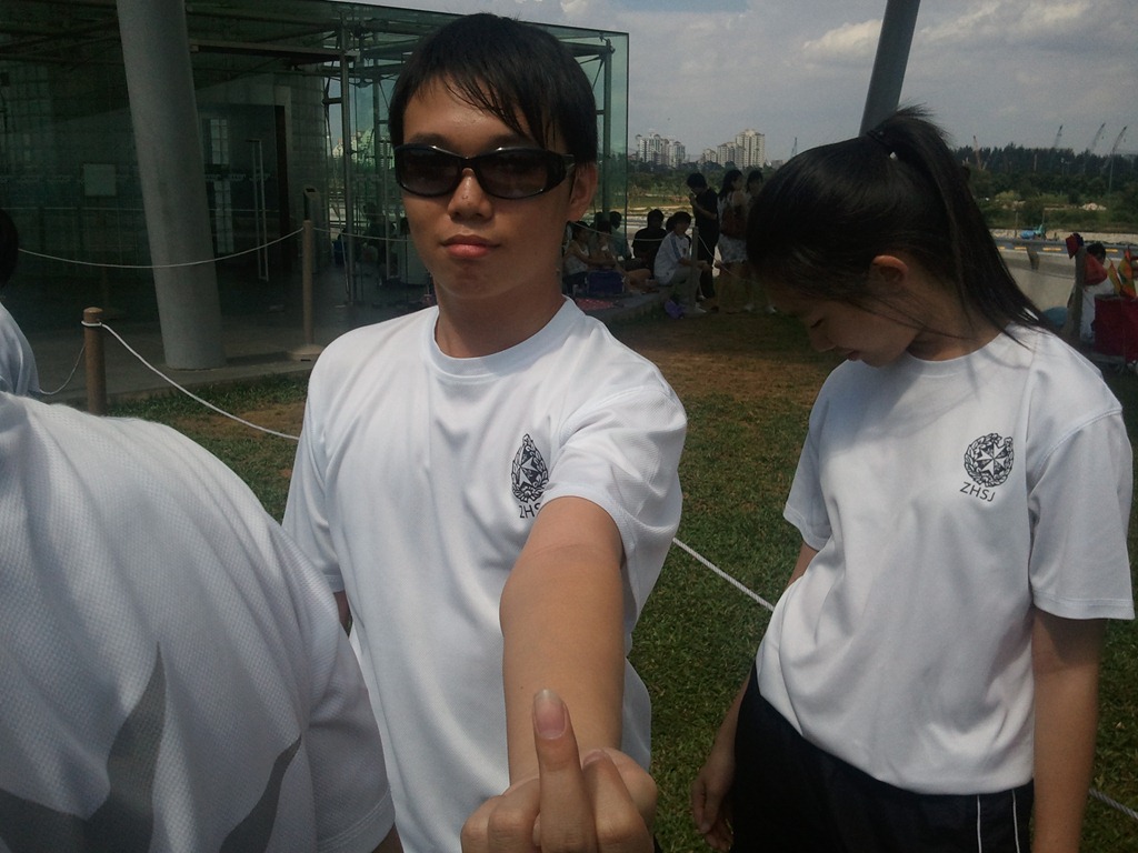[2010-12-12 14.29.28[3].jpg]