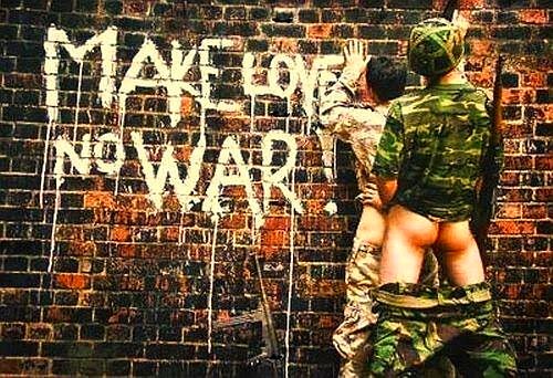 [make love not war[7].jpg]