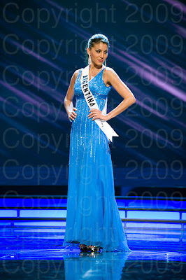argentina1 Miss Universo 2009: Inspirações para vestidos de madrinha e noiva