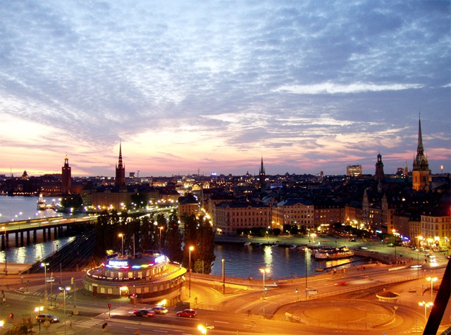 [gamlastan_from_katarinahissen_stockholm_swe[4].jpg]