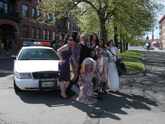 [2010-05-02 10-22-14[2].jpg]