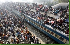 Surfista de trem em Bangladesh-1
