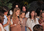 Inyan �antewa�te byl ob�tov�n Jit�enkovy za zp�vu indi�nsk� p�sn�.
