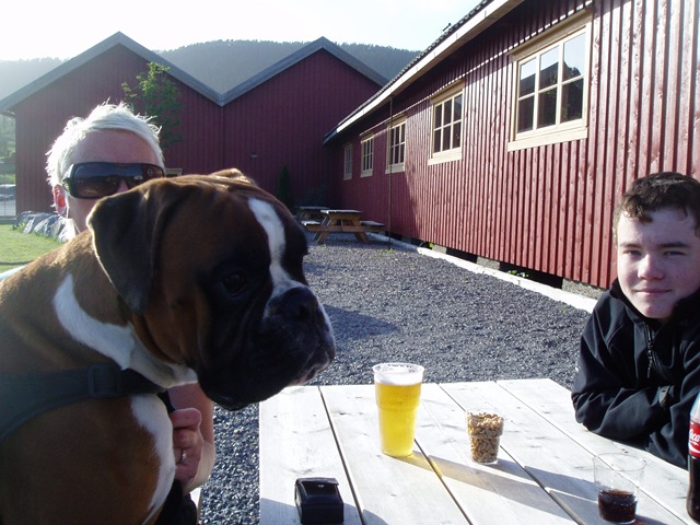 [Major på utepub[6].jpg]