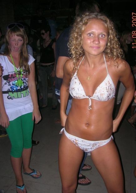 Cewek Cemburu : Weeks! Cewek Cemburu : Weeks!