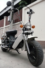 Foto Unik : Modifikasi Motor Honda Moped Foto Unik : Modifikasi Motor Honda Moped