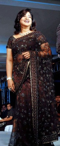 [Radhika-Black-sari-CIFW-2010[5].jpg]