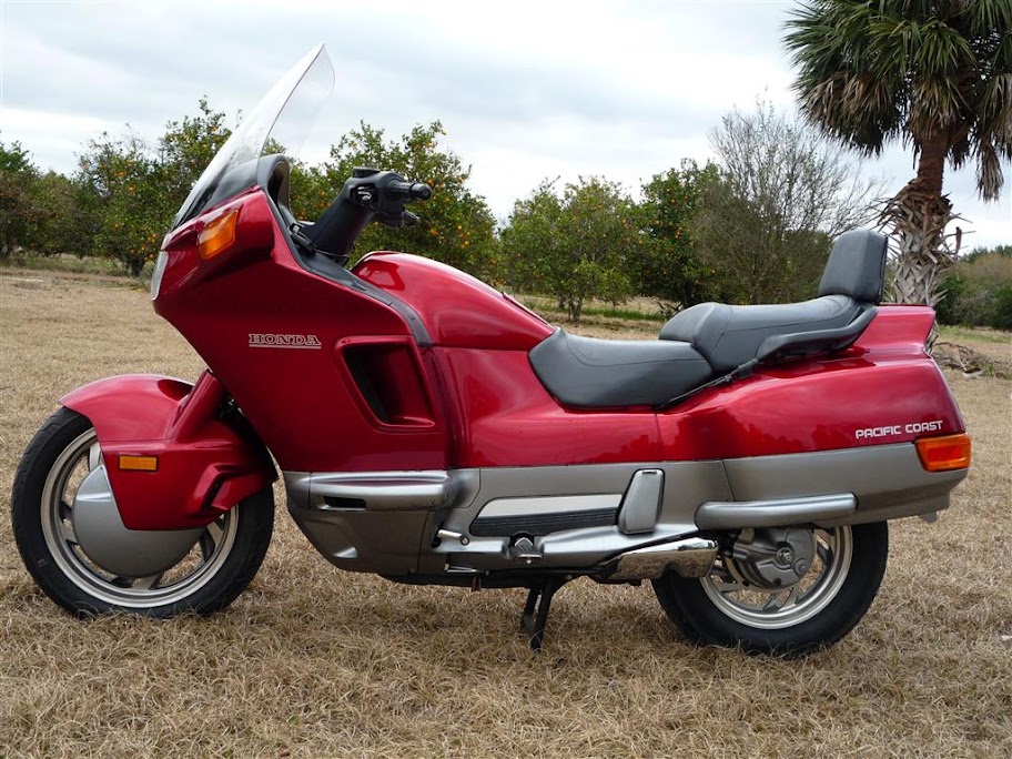 Honda Pacific Coast 800