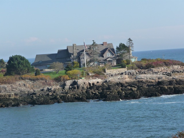 [MainePic3.jpg]
