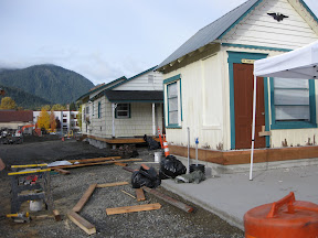 Restoration continues on 4th Street homes [10/22/09]