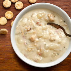 Easy New England Clam Chowder Recipe