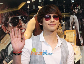 Rain ชนะคดี เรื่องยกเลิกทัวร์คอนเสิร์ตในอเมริกา