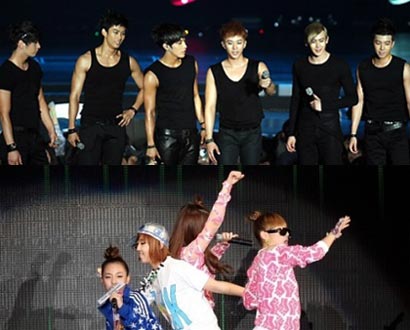 2NE1 & 2PM ในงานคอนเสิร์ต Anycall Family Festival