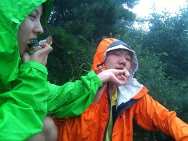 Kim Jae Dong และ Hyori ไปปีนเขาด้วยกัน