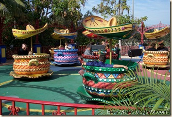 Knott's Fiesta Village - Hat Dance