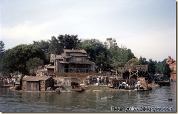 Fantasmic! Construction