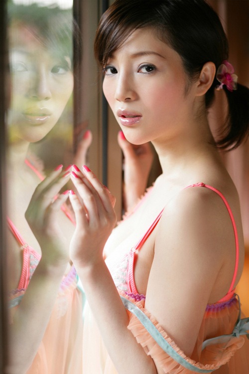 Asian Hot Babes, Sexy Bikini Photos, nude asian girls, hot asian girls, hot asian girl photos, nude asian babes