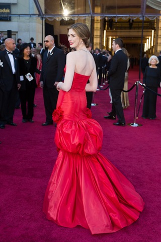 [Oscars_2011_fashion (10)[5].jpg]
