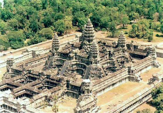 [Templo hinduísta  de Angkor Wat, século XII, Caboja[31].jpg]