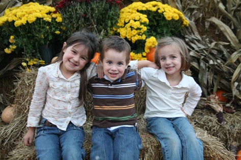 [PumpkinPicking2009[2].jpg]