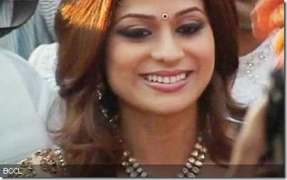 Shamita-Shetty-at-Shilpas-wedding