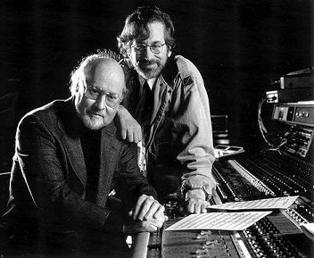 [john-williams-y-spielberg[3].jpg]