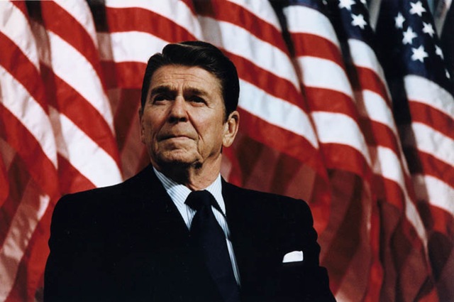 [ronald-reagan[3].jpg]