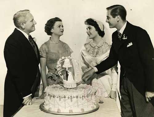 [FatheroftheBride7[3].jpg]