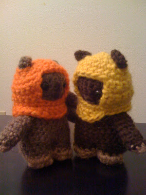 Ewok amigurumi aka crocheted ewoks.