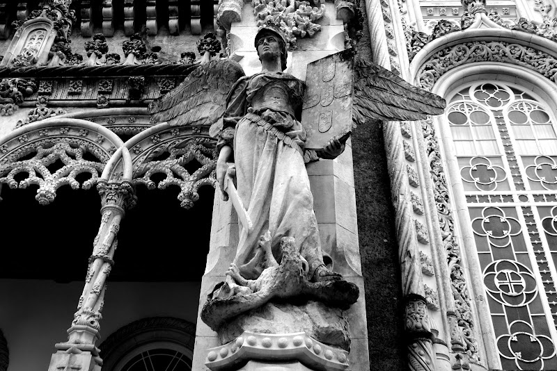 Palácio do Buçaco, o anjo