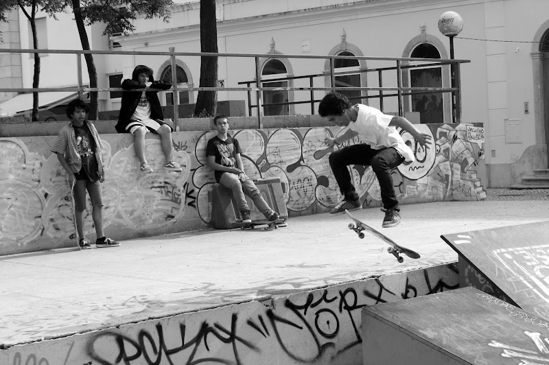 Skates