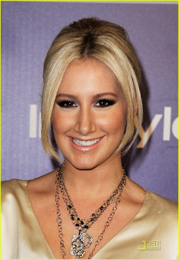BEVERLY HILLS, CA - JANUARY 17: Actress Ashley Tisdale arrives at the InStyle and Warner Bros. 67th Annual Golden Globes after party held at the Oasis Courtyard at The Beverly Hilton Hotel on January 17, 2010 in Beverly Hills, California. (Photo by Kevork Djansezian/Getty Images)