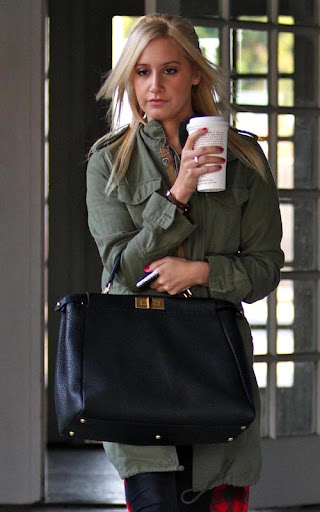 02-02-10 Hollywood, CA
Actress Ashley Tisdale seen leaving and office building with a coffee in Hollywood, CA.....
Non-Exclusive Pix by Flynet ©2010
818-307-4813 Nicolas
310-869-0177 Scott