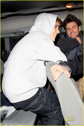 Justin Bieber
pop singer leaving BET studios in Manhattan
New York City, USA - 22.03.10
Mandatory Credit: JDH/JCP/WENN.com