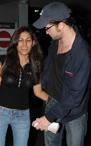 robert-pattinson-land-7279-8.jpg